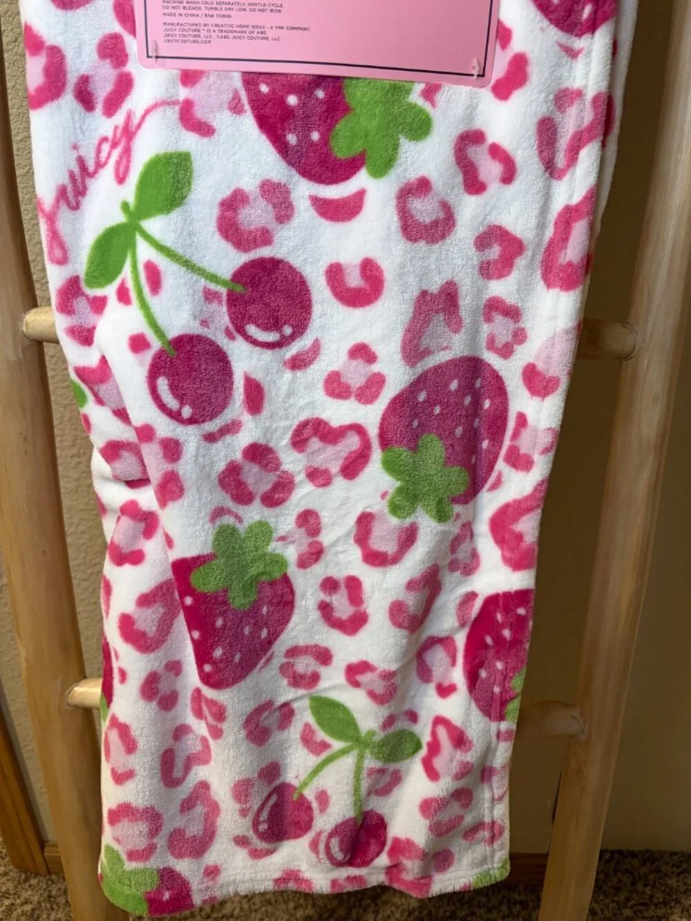 Juicy Couture Strawberry Cherry Leopard Plush Throw Blanket 50x70 NWT
